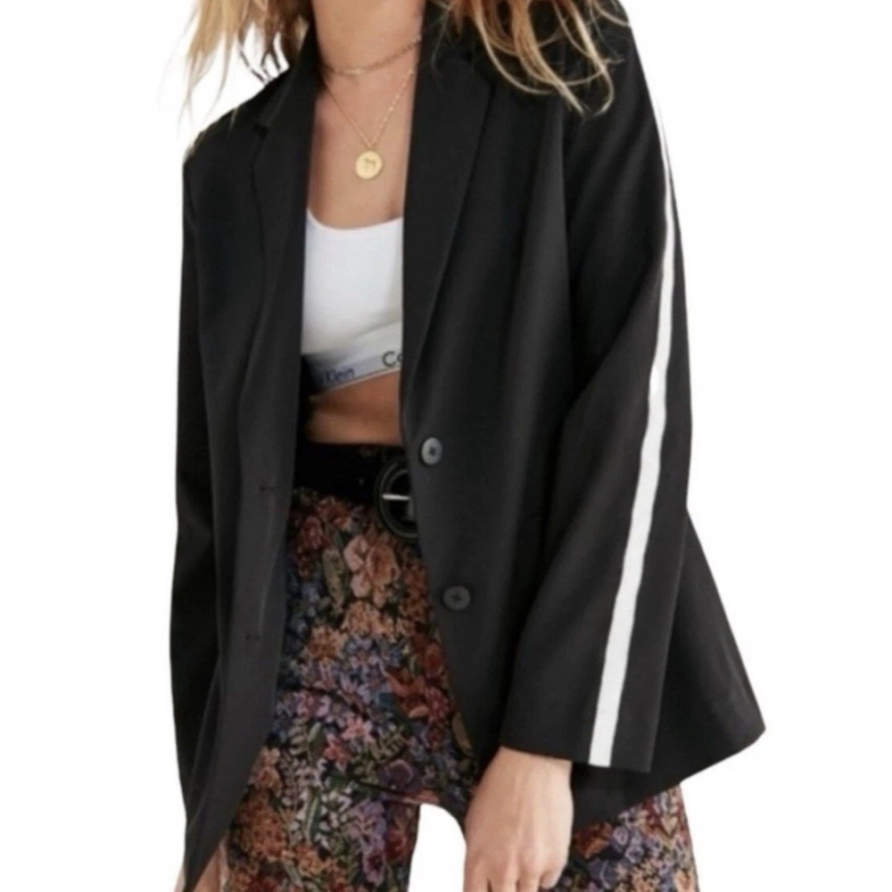 Urban Outfitters Womens Sports Stripe Blazer Black Size Small, CB82